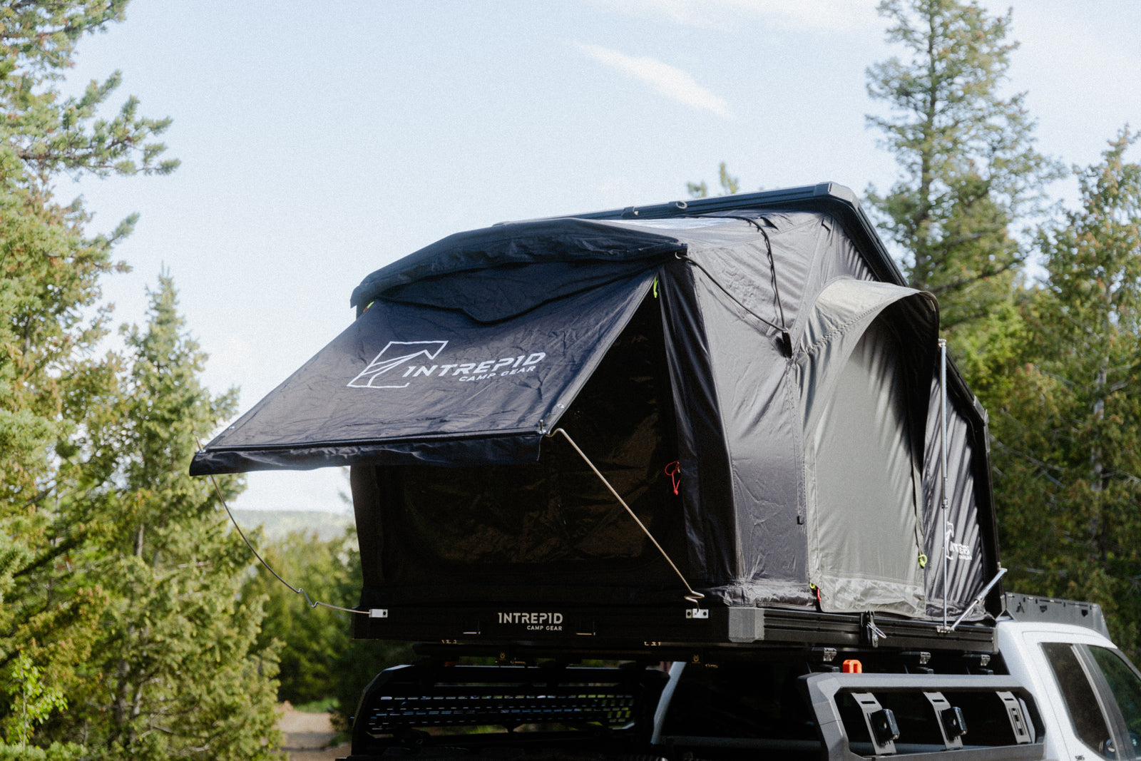 Tente de toit 2 places GEO 2.5 Pro - Intrepid